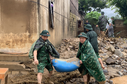 Dốc lòng vì nhân dân vùng lũ tỉnh Lai Châu