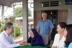 Lãnh đạo TPHCM thăm, tri ân Mẹ Việt Nam Anh hùng