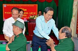 Chủ tịch Quốc hội Trần Thanh Mẫn tri ân người có công với cách mạng tại TPHCM