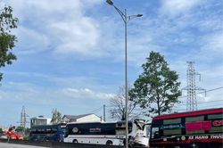 Hai xe khách va chạm, 4 người thương vong ở Hà Tĩnh