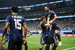 Chuyên gia Việt: Lionel Messi, Rodri và chiến thắng nghẹt thở cho Tây Ban Nha