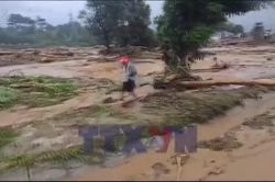 Lai Châu di dời khẩn cấp hơn 200 hộ dân khỏi vùng nguy cơ sạt lở