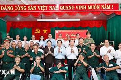 Chủ tịch Quốc hội Trần Thanh Mẫn tri ân người có công tại Thành phố Hồ Chí Minh