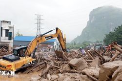 Lai Châu nỗ lực thông tuyến Quốc lộ 32 qua khu vực lũ quét tại xã Mường Than