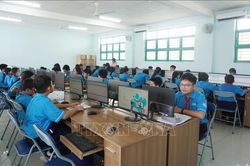 Đổi mới giáo dục từ sắp xếp lại mạng lưới trường lớp đến chuẩn bị năng lực cho tương lai