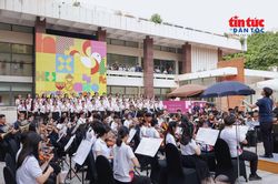 Tái thiết không gian đô thị thành trung tâm văn hóa bền vững