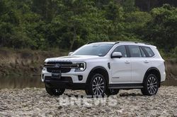 SUV 7 chỗ tiếp tục hút khách, Ford Everest áp đảo toàn phân khúc