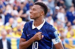 Mbappe vượt Messi, trở thành cầu thủ ghi nhiều bàn thắng nhất lịch sử World Cup