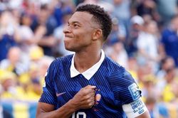 Ở tuổi 27, Mbappe đ&atilde; l&agrave; một huyền thoại World Cup
