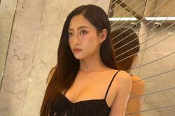 Lương Thùy Linh đẹp mê mẩn khi diện váy xẻ tà khoe chân dài 1m22