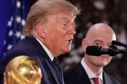 Ông Trump nêu ý tưởng Mỹ một mình đăng cai World Cup trong tương lai