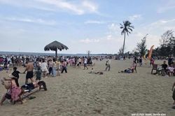 Hoang sơ biển Hoằng ThanhHoang sơ biển Hoằng Thanh