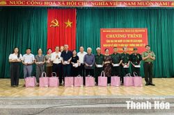 Th&aacute;ng 7 trọn nghĩa tri &acirc;n