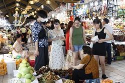 Việt Nam giữ vị trí á quân thu hút du khách 'xứ Kim Chi'