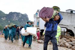 Ban hành Lệnh xây dựng công trình khẩn cấp: Bố trí ổn định dân cư vùng thiên tai cấp bách tại xã Mường Than
