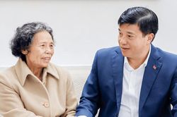 L&acirc;m Đồng vun đắp t&igrave;nh nghĩa với người c&oacute; c&ocirc;ng