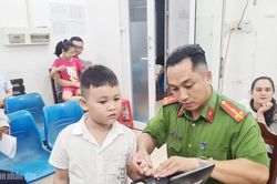 Công an phường giúp người dân xa hàng trăm km nhận lại tiền bị lừa