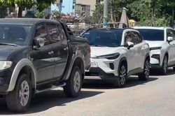 Phường H&agrave; Đ&ocirc;ng: Lộn xộn tr&ecirc;n phố Ng&ocirc; Th&igrave; Sỹ