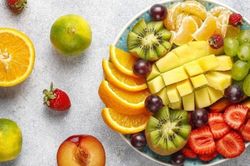 Ăn trái cây tráng miệng vào thời điểm này là lầm to, chỉ tiện chứ không tốt như nhiều gia đình vẫn nghĩ