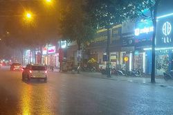 Hà Nội ngày nắng, chiều tối mưa dông trong tuần tới
