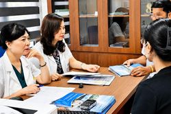 Hai lần mất con v&igrave; bất thường di truyền, b&aacute;c sĩ khuyến c&aacute;o kh&ocirc;ng n&ecirc;n tr&igrave; ho&atilde;n kh&aacute;m v&ocirc; sinh, hiếm muộn