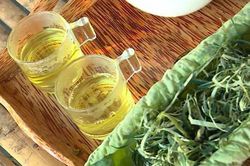 Cách dùng trà lá sen giảm mỡ máu