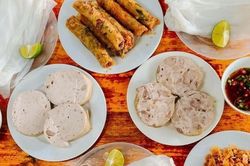 Bánh mướt, giò lắt, ram - bộ ba đặc sản xứ Nghệ