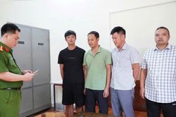 Khởi tố nhóm 4 đối tượng đánh bạc dưới hình thức cá độ bóng đá qua mạng