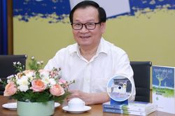 'Vũ trụ văn chương của Nguyễn Nhật Ánh' quen mà lạ