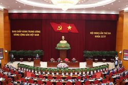 Th&ocirc;ng c&aacute;o b&aacute;o ch&iacute; về ng&agrave;y l&agrave;m việc thứ nhất Hội nghị Trung ương 3 kho&aacute; XIV