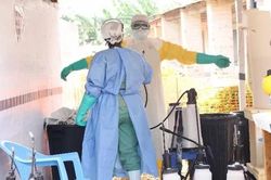 Uganda: Điểm sáng chống dịch Ebola