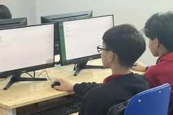 Bẫy 'việc nhẹ lương cao' bủa vây giới trẻ