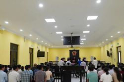 Nhiều cán bộ ở Cà Mau lĩnh án vì tội nhận hối lộ liên quan đăng ký, đăng kiểm