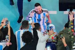 Tổng thống Argentina trao quyền quyết định ngày nghỉ lễ quốc gia cho Messi và đồng đội
