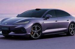Thị trường xe điện tuần qua: 'Siêu phẩm' sedan thuần điện Denza Z9S chính thức lộ diện