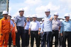 TKV và EVN tăng cường phối hợp, bảo đảm nguồn than cho sản xuất điện