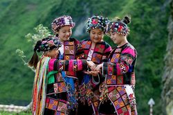Đề xuất nhiều chính sách ưu tiên hỗ trợ học tập cho người học thuộc DTTS rất ít người