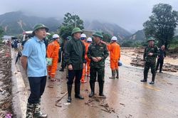 Xây dựng khẩn cấp khu tái định cư cho người dân vùng lũ Mường Than