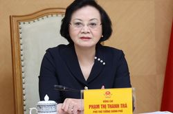 Phó Thủ tướng yêu cầu siết quản lý an toàn thực phẩm trên toàn quốc