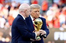 Ông Trump bị CĐV phản ứng dữ dội khi xuất hiện tại chung kết World Cup