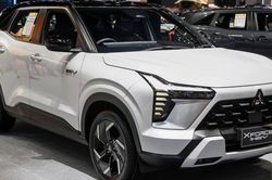 Mitsubishi Xforce hybrid ra mắt Indonesia