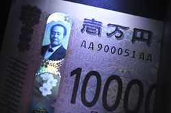 Đồng yên Nhật có thể giảm giá qua 170 yên/USD trước khi phục hồi