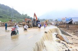 Lai Châu: Xây dựng khẩn cấp khu tái định cư cho dân vùng lũ quét Mường Than