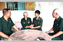 Bản lĩnh trong thời chiến, tâm sáng giữa đời thường