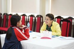 Ph&acirc;n cấp cho Sở Gi&aacute;o dục v&agrave; Đ&agrave;o tạo ph&ecirc; duyệt đề &aacute;n dạy v&agrave; học bằng tiếng nước ngo&agrave;i
