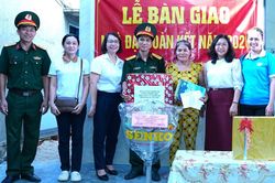 Phường Đông Hải bàn giao nhà Đại đoàn kết cho hộ nghèo