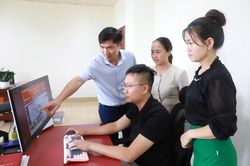 Đẩy mạnh chuyển đổi số trong c&ocirc;ng t&aacute;c Đảng