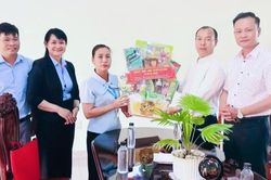 Đồng hành vun đắp khối đại đoàn kết
