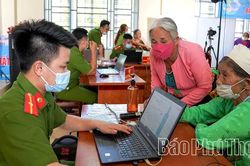 Đẩy mạnh thực hiện Đề án 06: Để người dân thực sự là trung tâm của chuyển đổi số
