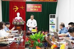 Đồng chí Chủ tịch UBND tỉnh tiếp công dân định kỳ tháng 7